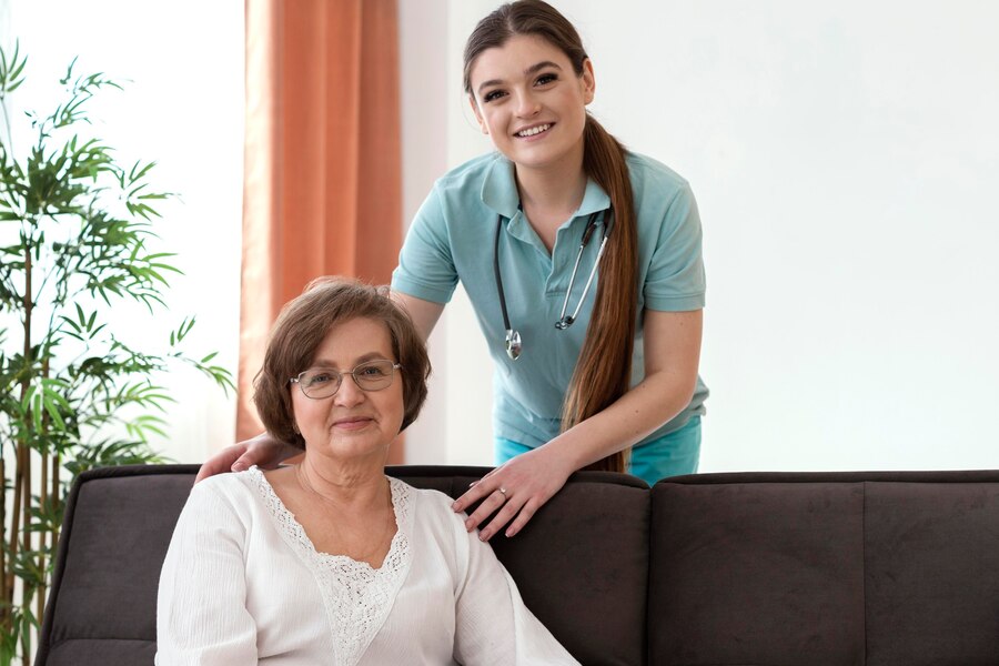 kapan membutuhkan jasa perawat homecare