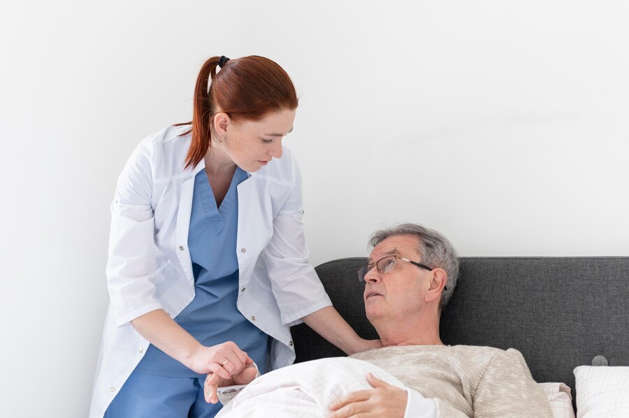 Cara Mudah dan Efektif Menemukan Perawat Homecare untuk Pasien Koma